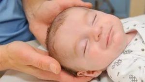 Не держит голову в 6 месяцев