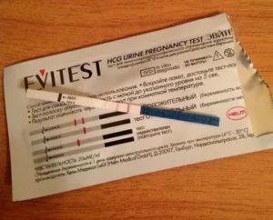 Кровяные выделения, тест положительный